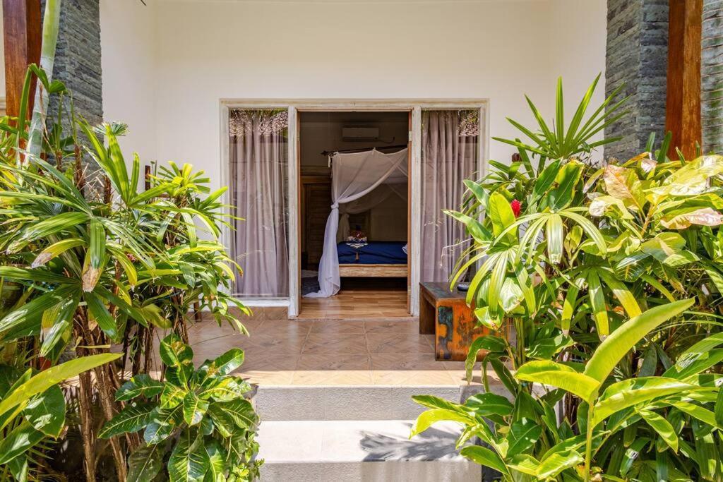 Kubu Guest House Seminyak Extérieur photo